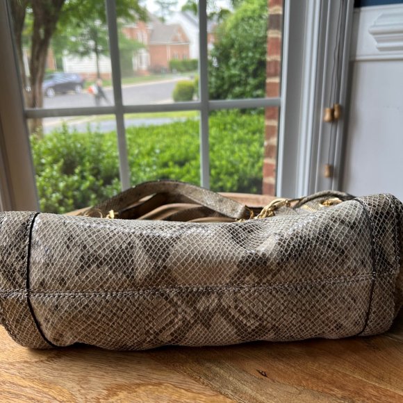 *NEW* Michael Kors Python Leather, Cross Body Chain Tote - Picture 10 of 15